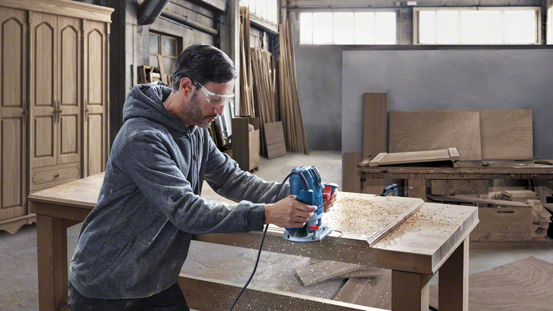 BOSCH รุ่น GOF 130 เครื่องเซาะร่อง - Image 3