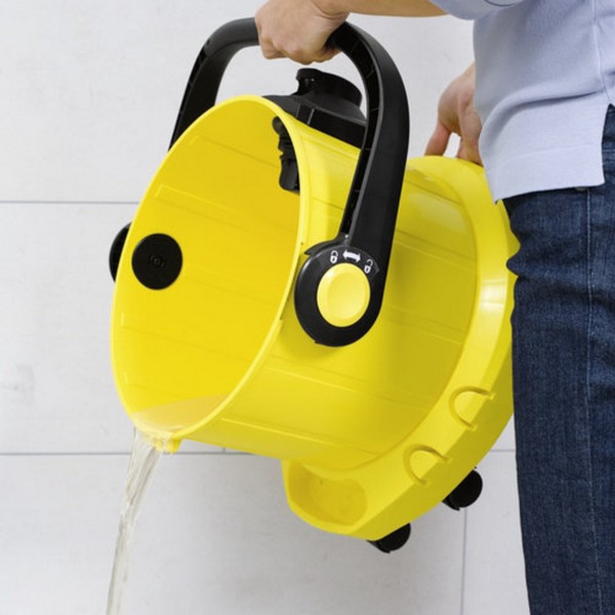 KARCHER เครื่องซักพรมแบบสเปรย์แล้วดูดกลับ รุ่น SE 4001 - Image 3