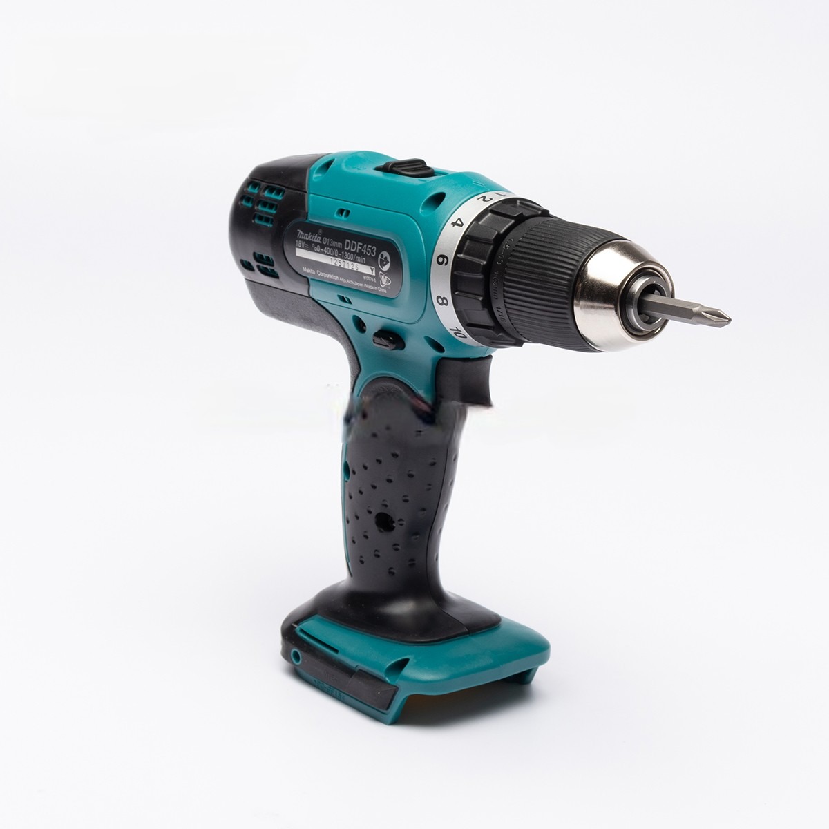 MAKITA รุ่น DDF453Z สว่านไขควงไร้สาย 18 โวลต์ ไม่รวมแบตเตอรี่และแท่นชาร์จ ขนาด 1/2 นิ้ว - Image 2