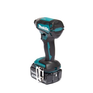 MAKITA สว่านอิมแพคไร้สาย 18 โวลต์ รุ่น DTD153RFE - Image 4