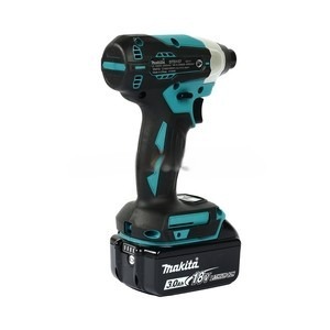MAKITA รุ่น DTD157RFJ สว่านกระแทกไร้สาย 18V (พร้อมแบตเตอรี่ 3.0A และ แท่นชาร์จ) - Image 4