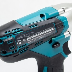 MAKITA รุ่น DTW-190Z เครื่องขันบล๊อกไร้สาย 18 โวลต์ 1/2 นิ้ว ไม่รวมแบตเตอรี่และแท่นชาร์จ - Image 2
