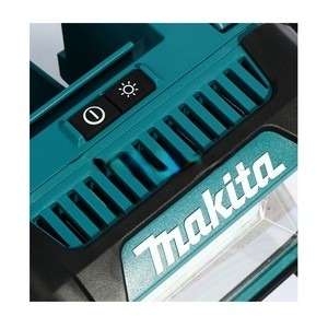 MAKITA รุ่น DML811 ไฟฉายไร้สาย ไม่รวมแบตเตอรี่และแท่นชาร์จ LED 18 โวลต์ - Image 2