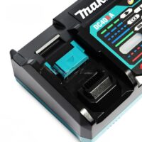 MAKITA รุ่น DC40RA เครื่องชาร์จแบตเตอรี่ 40 โวลต์ (ชาร์จเร็ว)
