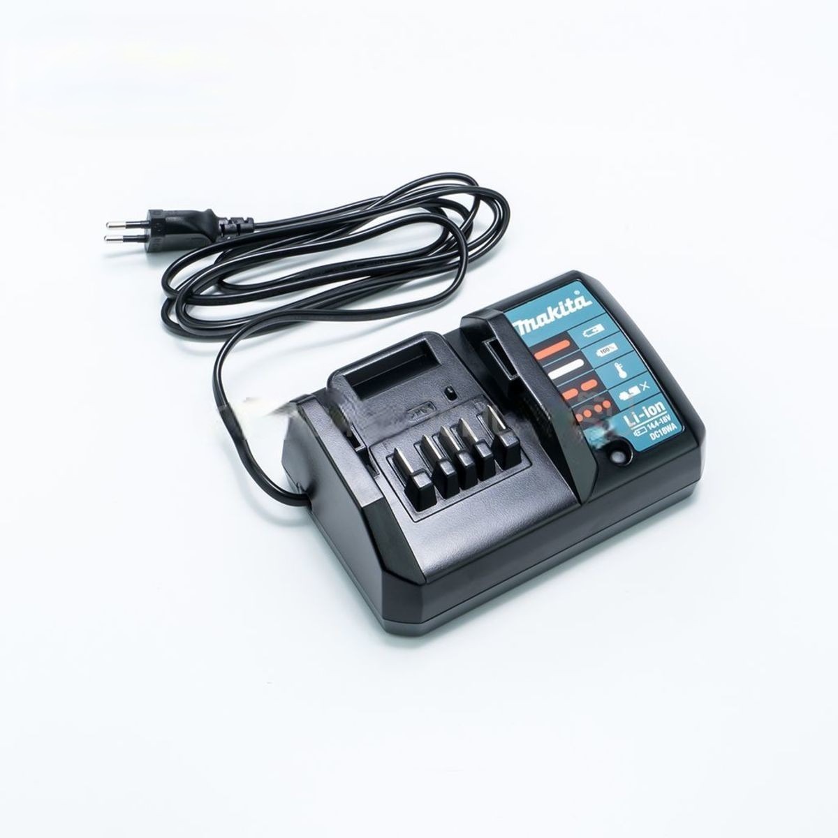 MAKITA รุ่น DC18WA เครื่องชาร์จแบตเตอรี่ 18 โวลต์ (G-TYPE) ใช้กับแบตเตอรี่ BL1815G