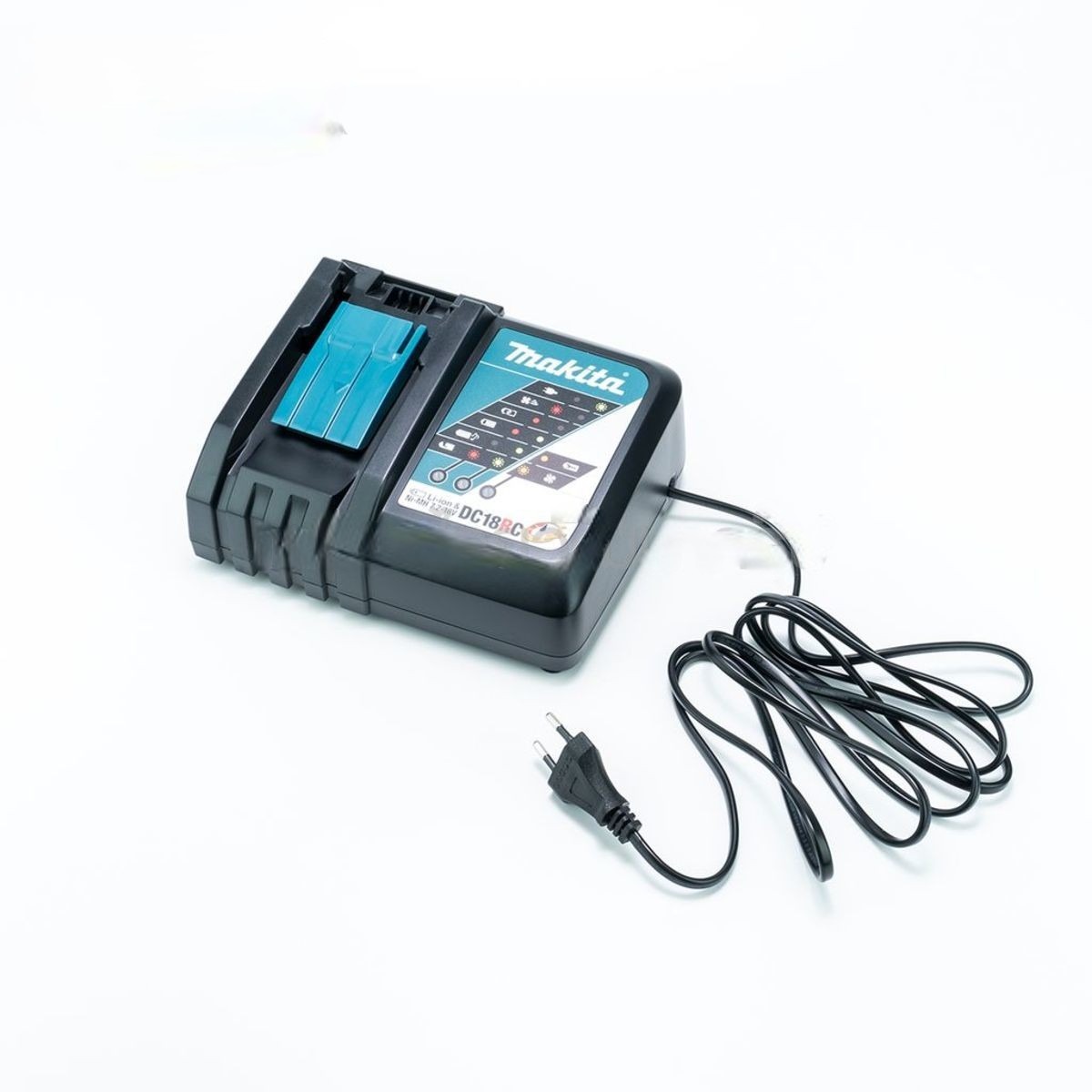 MAKITA รุ่น DC18SD เครื่องชาร์จแบตเตอรี่ 18 โวลต์ มาตรฐาน - Image 3